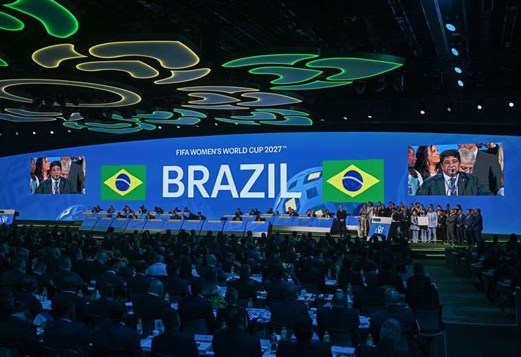 FIFA elige a Brasil como sede del Mundial Femenino de 2027